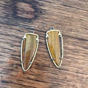 Kendra Scott Arrowhead earrings